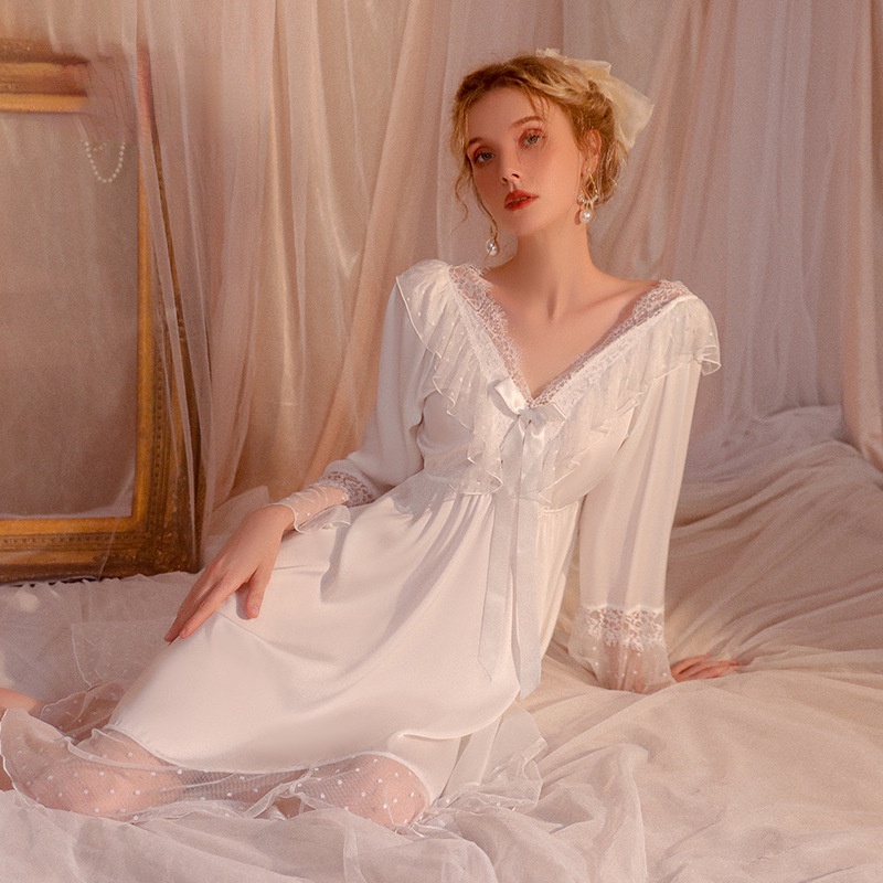 Đầm Ngủ Tay Dài Phối Lưới Hở Lưng Quyến Rũ Thời Trang Xuân Hè Cho Nữ