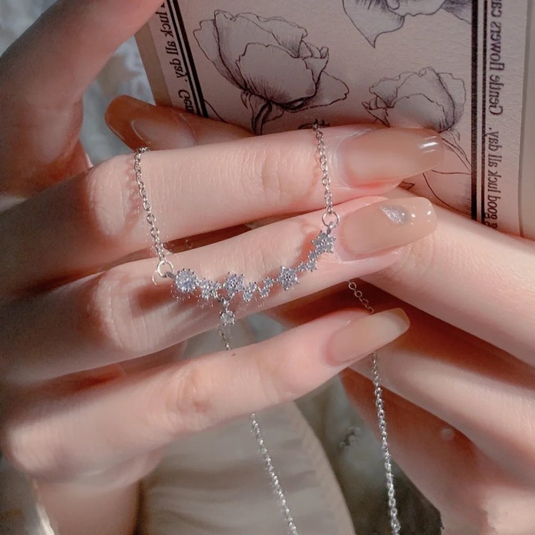 Vòng cổ Xương Quai Xanh Hình Ngôi Sao Đính Đá zircon Thời Trang Hàn Quốc Cho Nữ