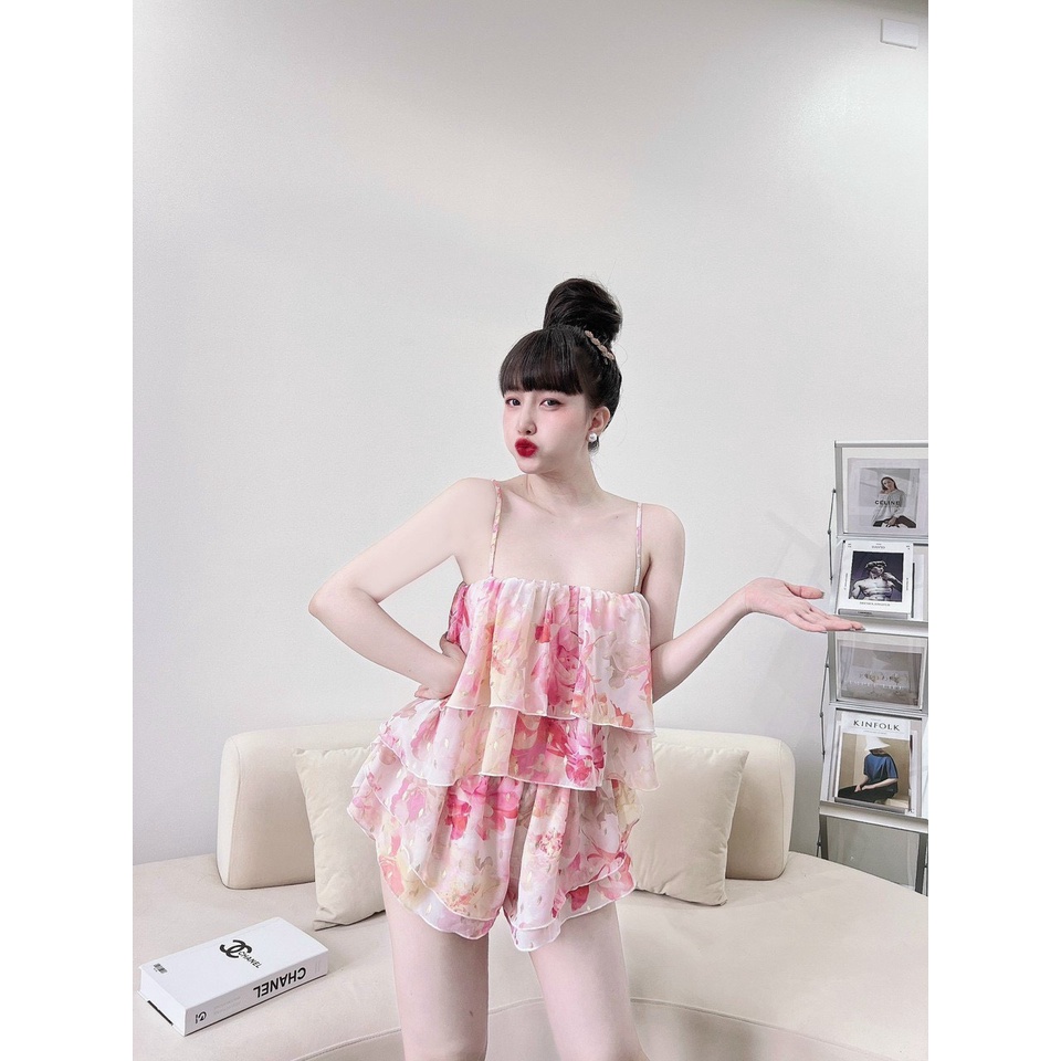 Đồ ngủ sexy 2 dây tầng - đồ mặc ngủ quần đùi vạt ngắn họa tiết hoa [DN91]