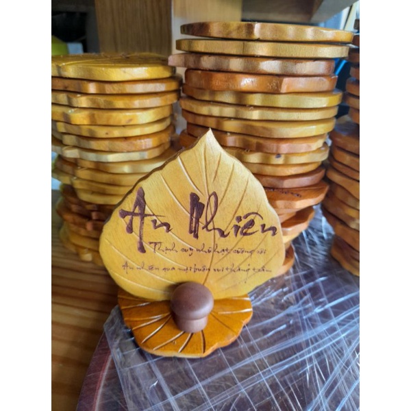 Tranh gỗ thư pháp chữ An Nhiên để bàn