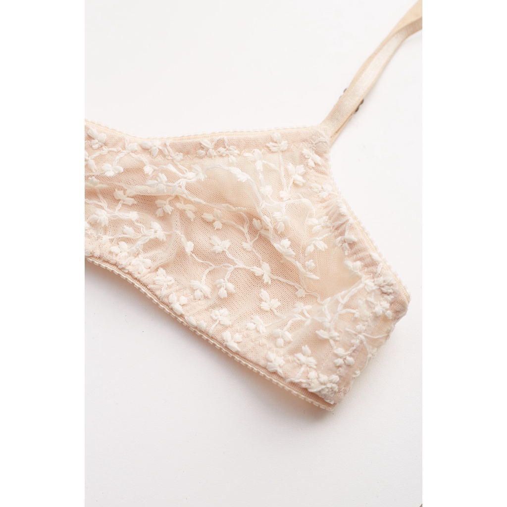 Áo, quần lót Camila hoa nhí kem, kèm đệm mỏng Lace.thelabe | BigBuy360 - bigbuy360.vn