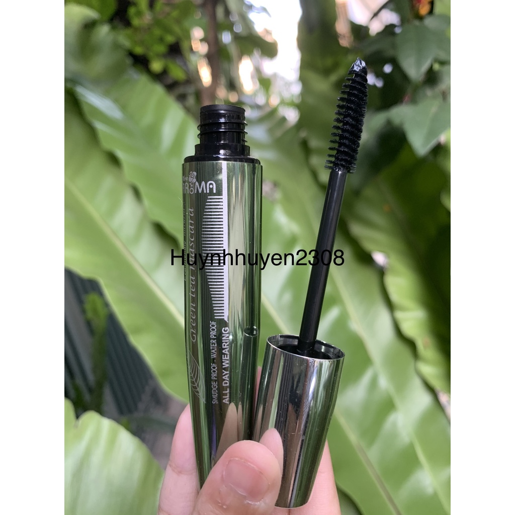 Mascara tinh chất trà xanh dày mi gấp 2 lần, không thấm nước.