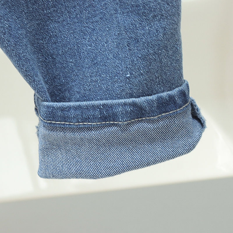 Quần Jeans Thêu Hàn Quốc Phối Túi Cho Bé Gái 0-4 Tuổi