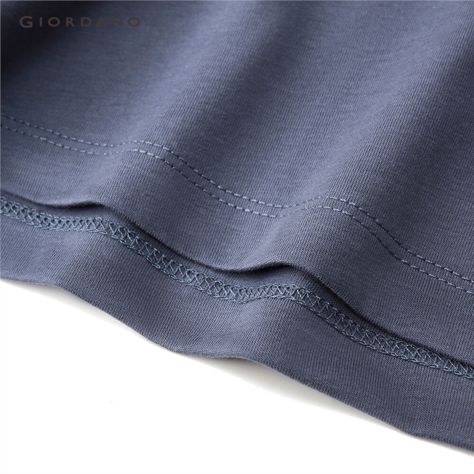 Áo thun GIORDANO 05323399 tay ngắn dập nổi họa tiết công nghệ cao làm mát cho nữ