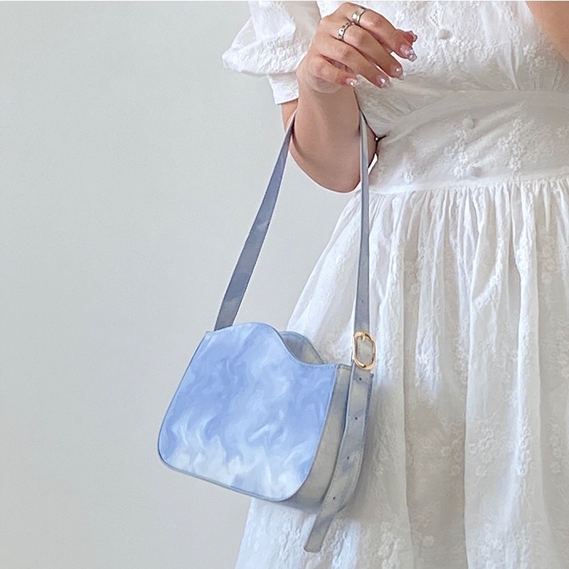 Túi Kẹp Nách Đeo Vai Màu Xanh Da Trời Loang Thiết Kế Thời Trang - Aggie House