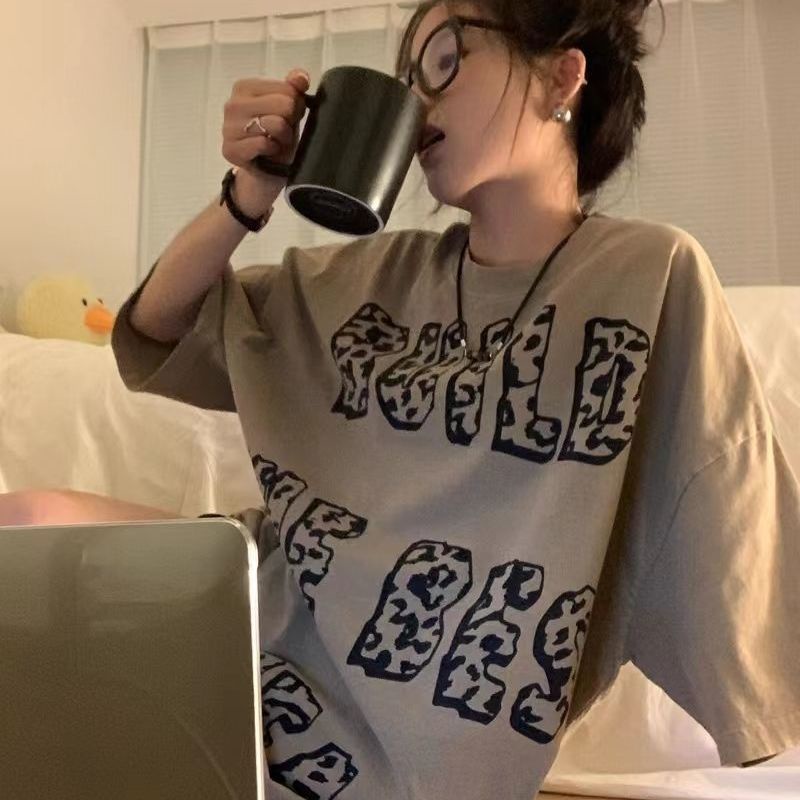 Áo thun nữ COZOK tay lỡ dáng dài rộng thời trang Hàn Quốc