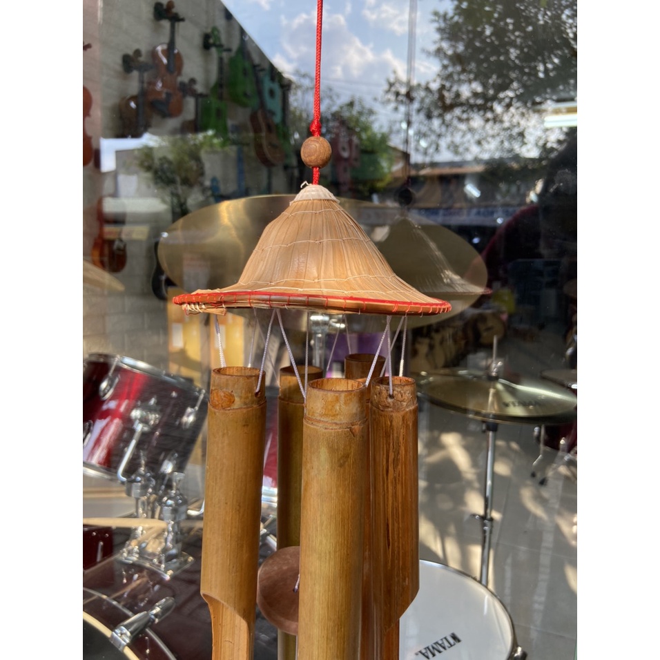 Chuông gió tre