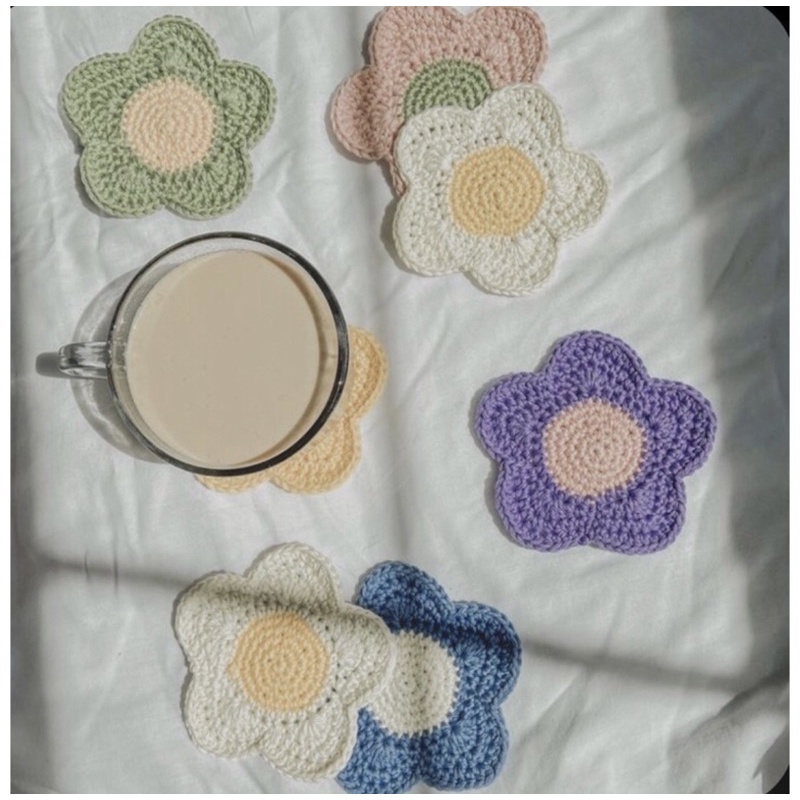 Lót Ly Bằng Len Handmade ạ