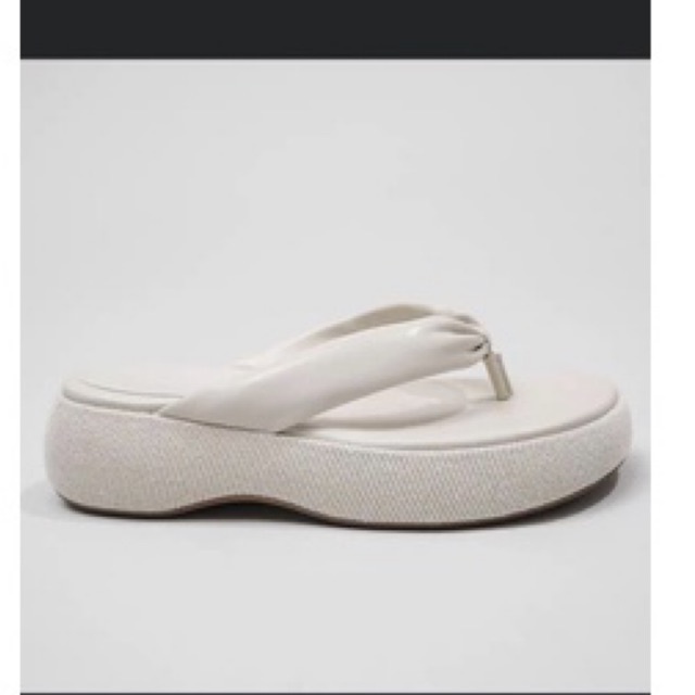 DÉP ĐẾ BÁNH MÌ CnK xuất