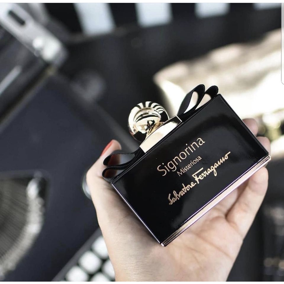 Nước hoa Signorina Misteriosa 30ml fullbox fullsize