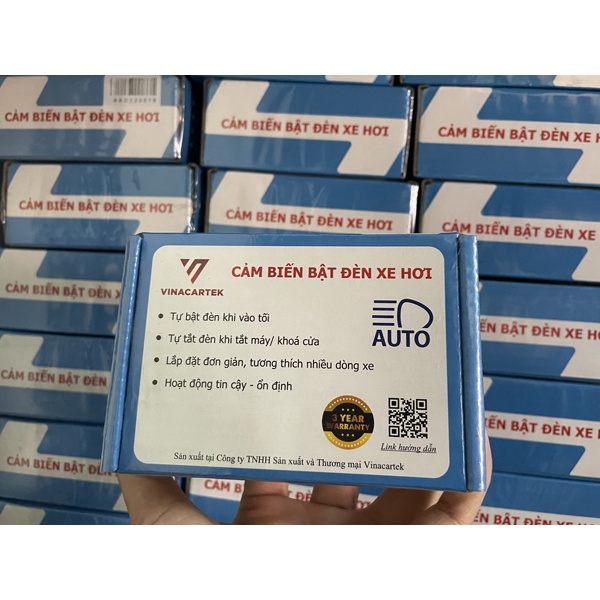 Cảm biến ánh sáng và bật đèn xe oto tự động