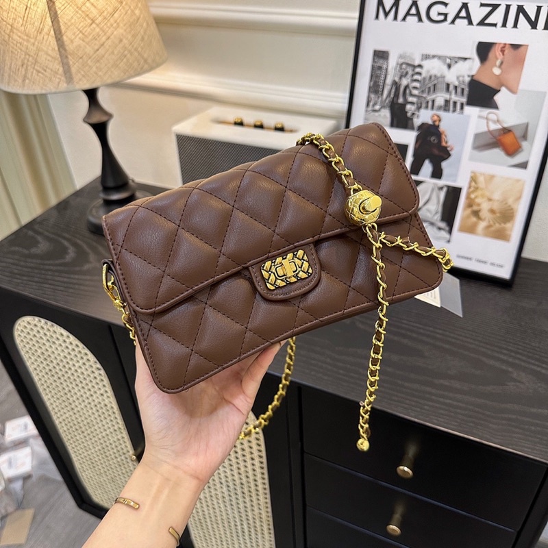 Túi đeo chéo nữ trần trám dây xích Hana Kimi