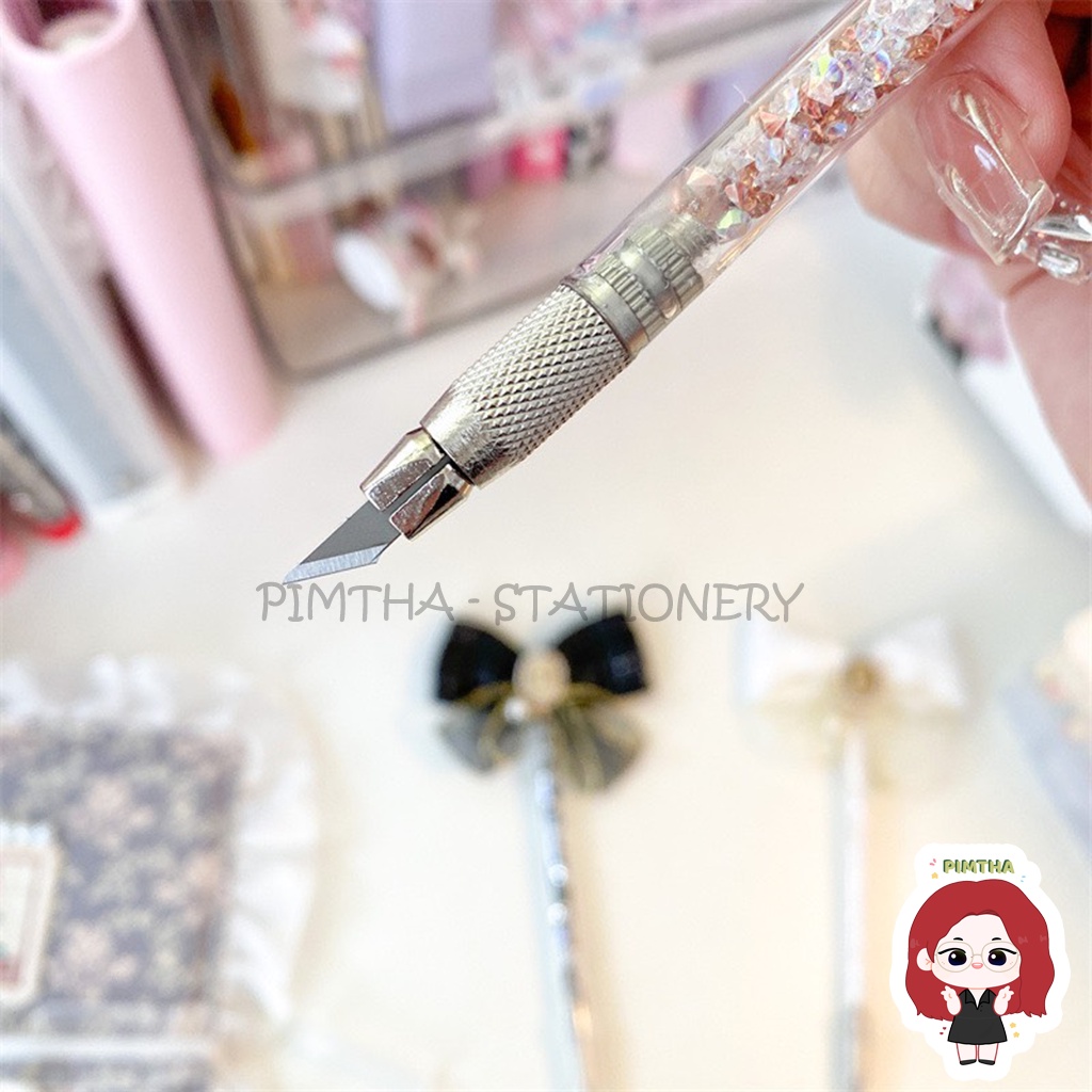 Bút rọc giấy nơ ren sọc charm vintage ngọc trai