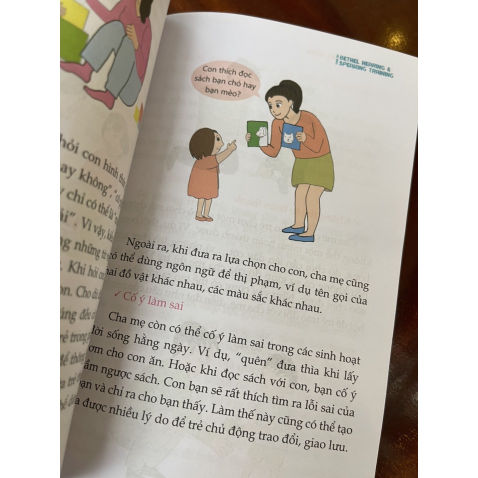 Sách – (Minh hoạ màu) Dạy Con Học Nói Sớm – Trung tâm Bethel Hearing và Speaking Training – Nguyễn Trang dịch – Vizibook
