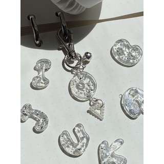 Móc khóa nhỏ xinh xinh treo cặp, túi xách, trang trí sổ,.... (ib cho shop chọn chữ)