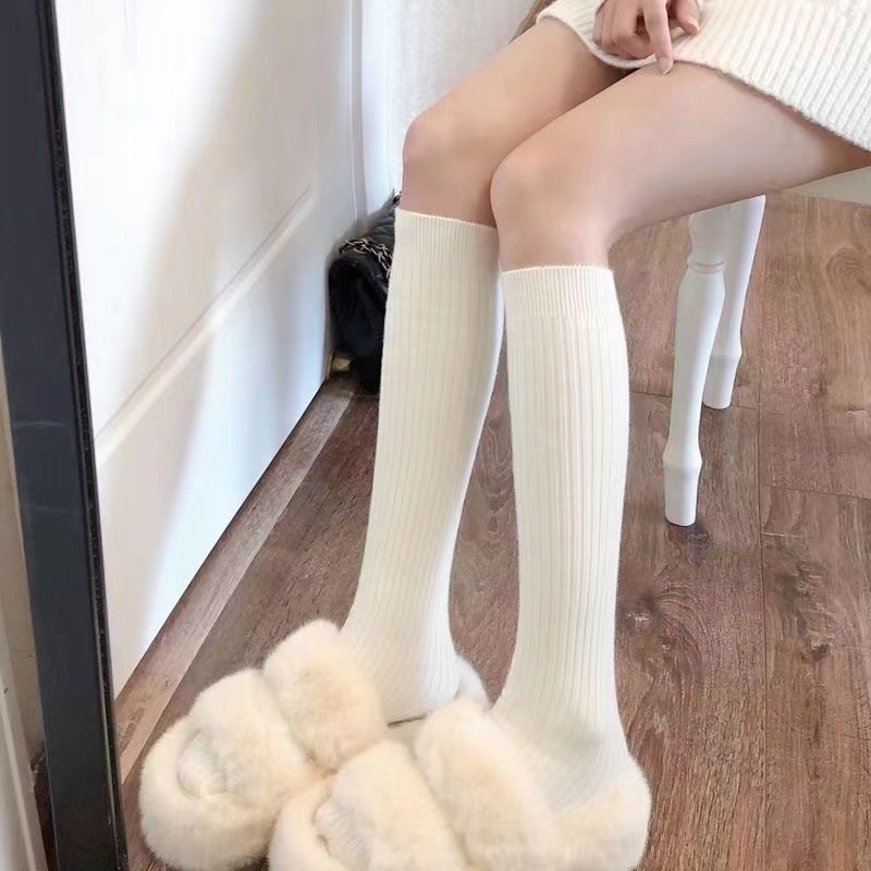 Vớ Dài Trung Bình Màu Trắng Thời Trang Thu Đông Ấm Áp Cho Nữ