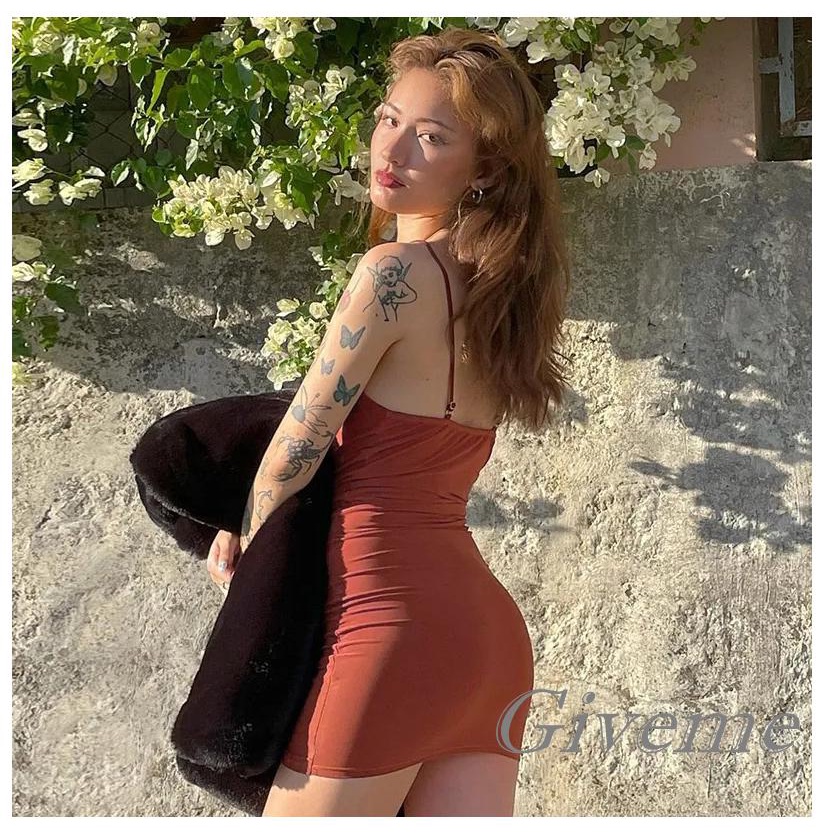 Đầm Body Cổ Thuyền Dây Mảnh Màu Trơn Hiệu Givenme