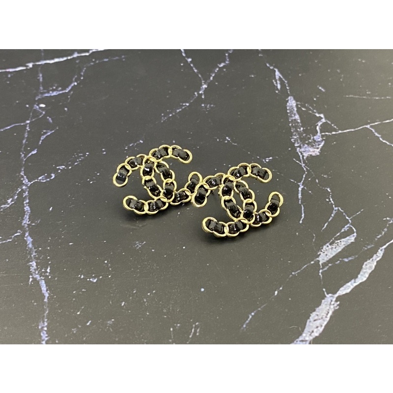 Bông tai hãng hình con ong đủ 3 màu freesize thời trang dễ đeo