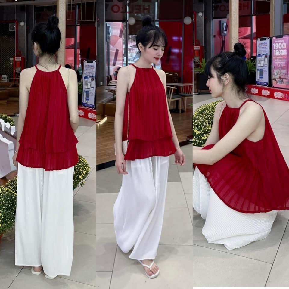 Set áo voan đỏ cổ yếm tầng quần suông trắng