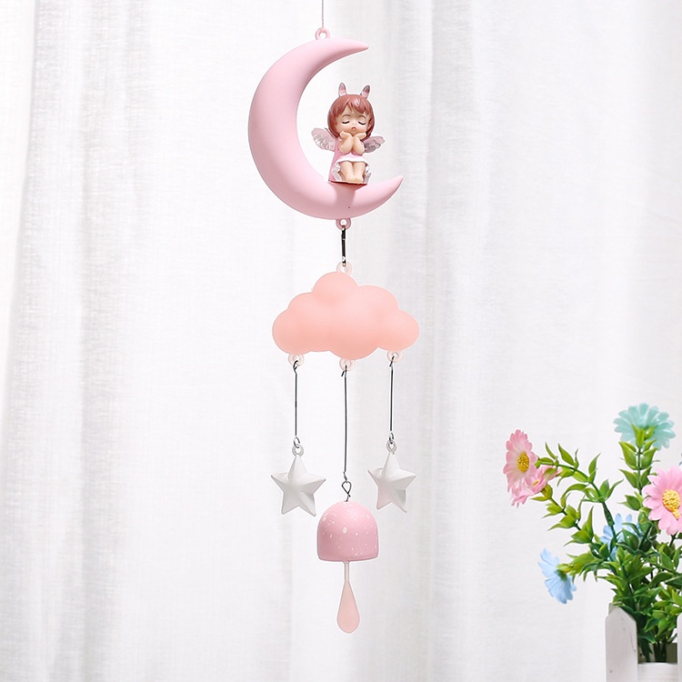 Chuông Gió Hình Phi Hành Gia Dùng Làm Quà Tặng Cho Học Sinh