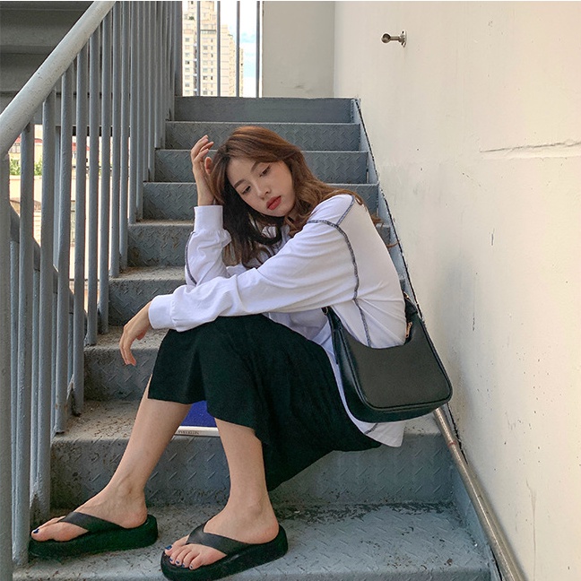 Túi xách dạo phố ngày hè trẻ trung năng động chất da mới dày hơn xịn xò hơn Capucha T3