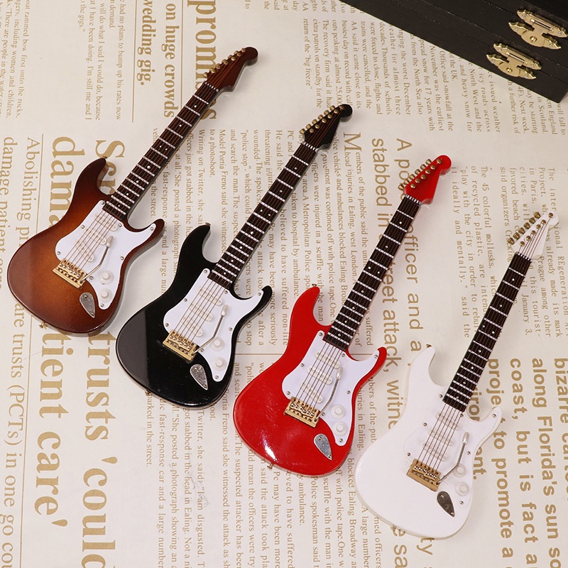 Mô Hình Đàn Guitar Điện Mini Bằng Gỗ Dùng Trang Trí Phòng Khách / Phòng Ngủ