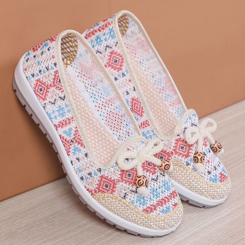 Giày Sandal Vải Đế Mềm Chống Trượt Thoáng Khí Thời Trang Mùa Hè Cho Phụ Nữ Trung Niên