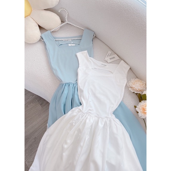 Đầm dự tiệc voan tơ sát nách phom xoè dài