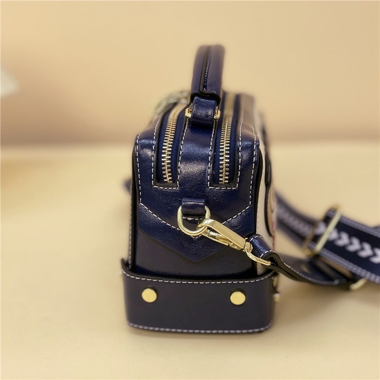 "BillBear" Túi Xách Đeo Vai Boston Hình Vuông Nhỏ Nhắn Tương Phản Hình Gấu Mới