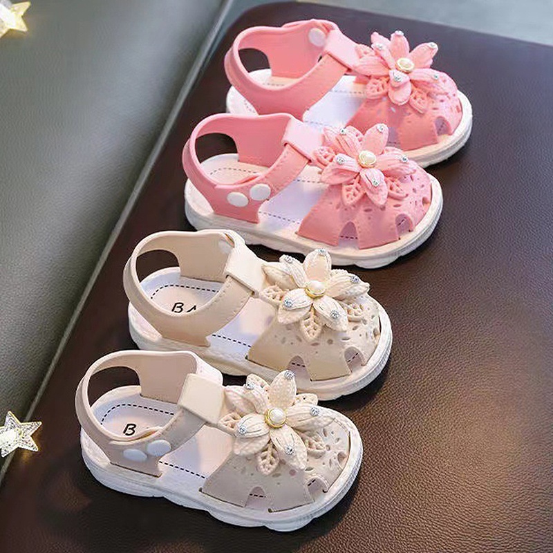 Xăng đan Đế Mềm Chống Trượt Cho Bé Gái