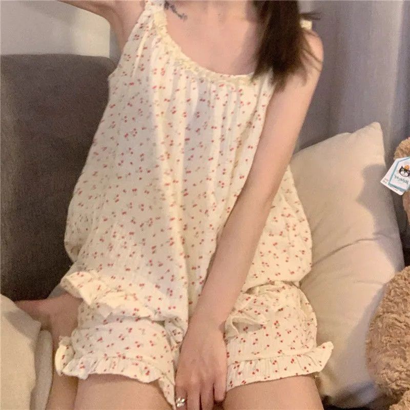 Bộ Đồ Ngủ Ngắn Hai Dây Mỏng Phong Cách Mới Mùa Hè Ngọt Ngào Cho Nữ