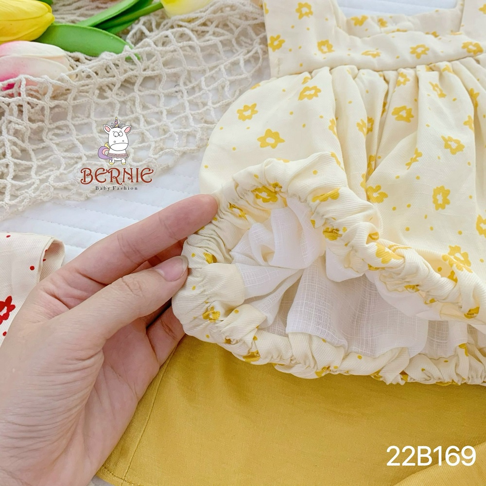 Set bộ đi chơi bé gái BERNIE hoa nhí áo phồng màu vàng hồng be đỏ bé đi chơi đi biển bé 9 đến 24kg