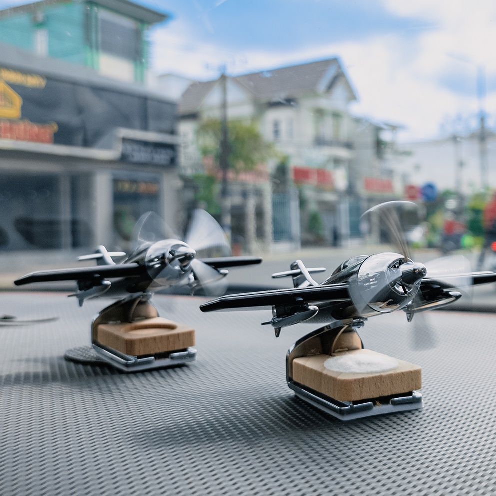 Nước Hoa Ô Tô Năng Lượng Mặt Trời Mô Hình Máy Bay Cổ Điển,  Khuếch Tán Hương Thơm, Khử Mùi Ô Tô 4