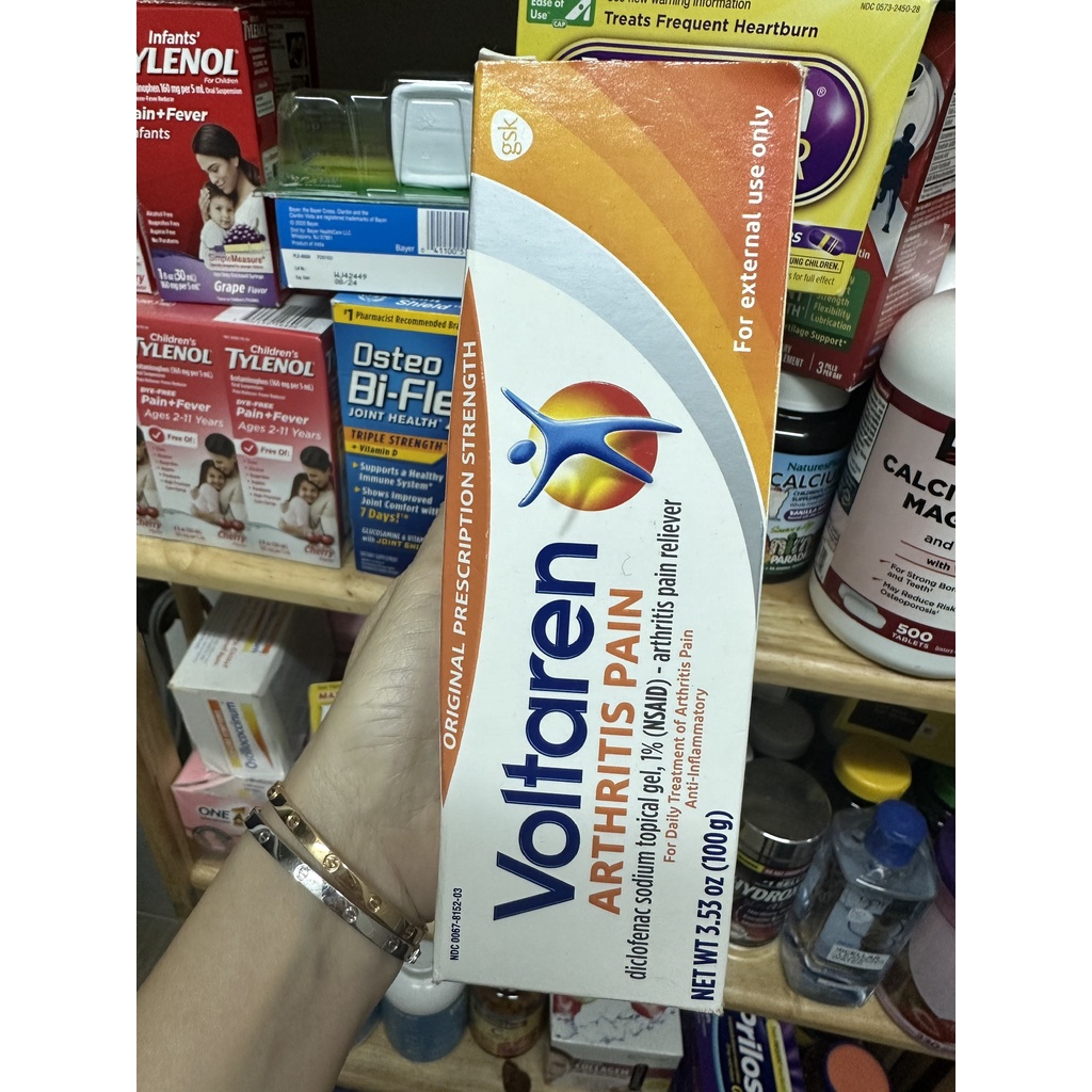 GEL XOA BÓP GIẢM ĐAU CẤP TỐC VOLTAREN ARTHRITIS PAIN GEL 50G/100G.