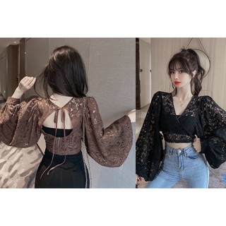Áo croptop tay dài , áo ren tay rộng , cổ chữ V