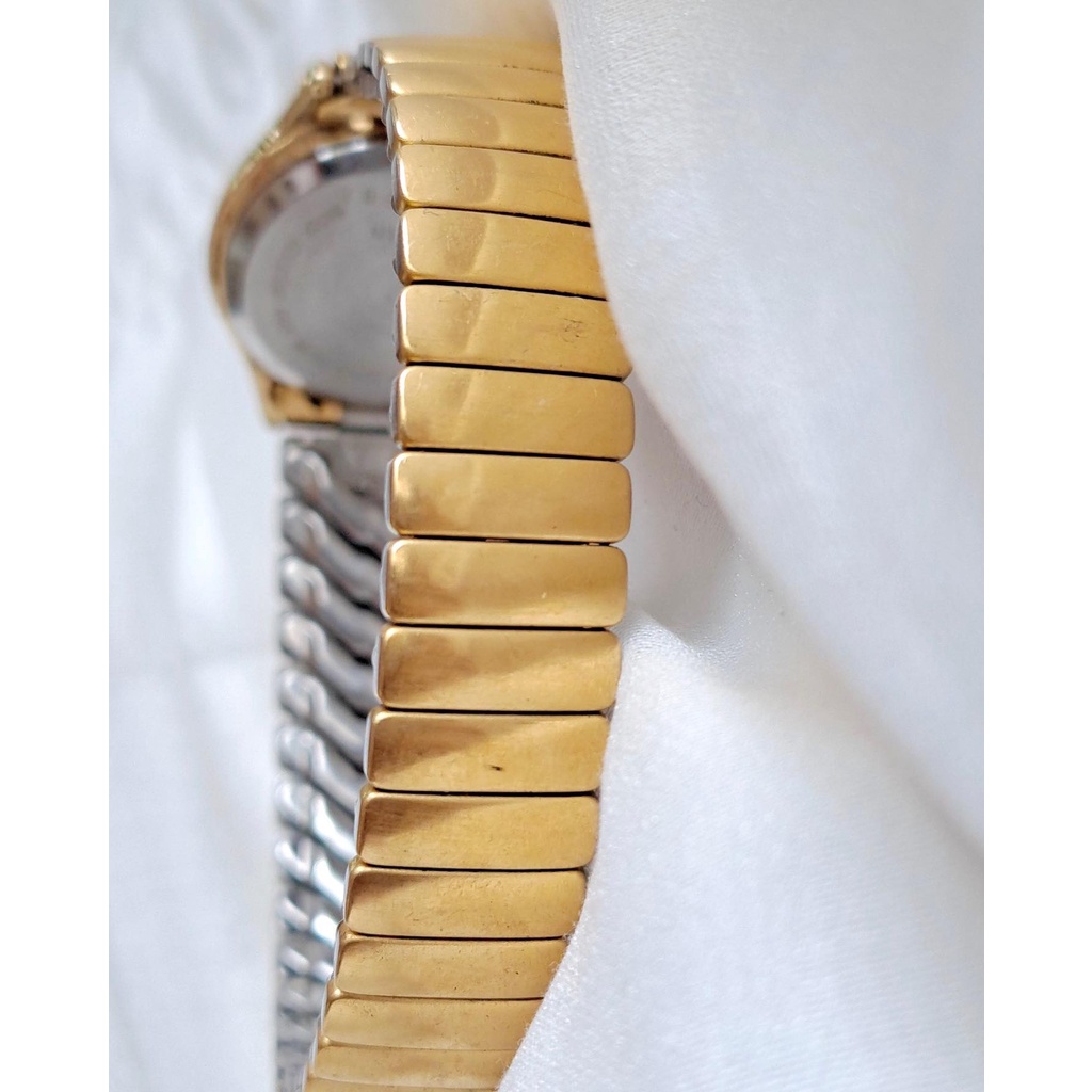 Đồng hồ Si Nhật - Nữ - ALBA by SEIKO - Mạ vàng toàn thân - Dây kiểu chun