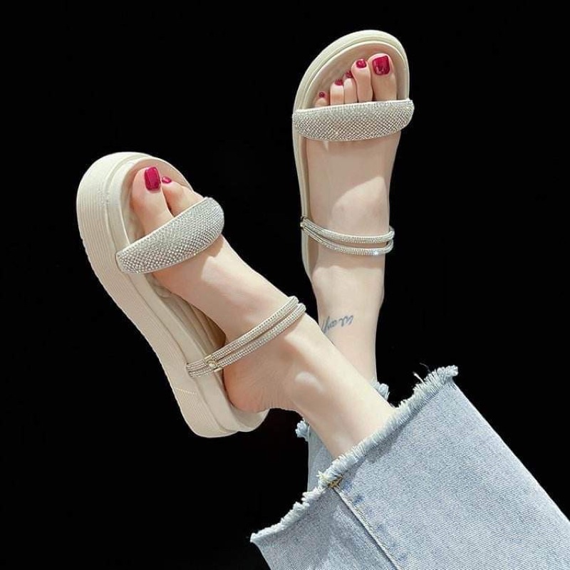 Dép bánh mì quai ngang đính đá bảng to đi được hai kiểu cao 4cm