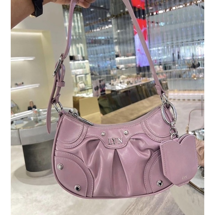 Túi lyn kẹp nách