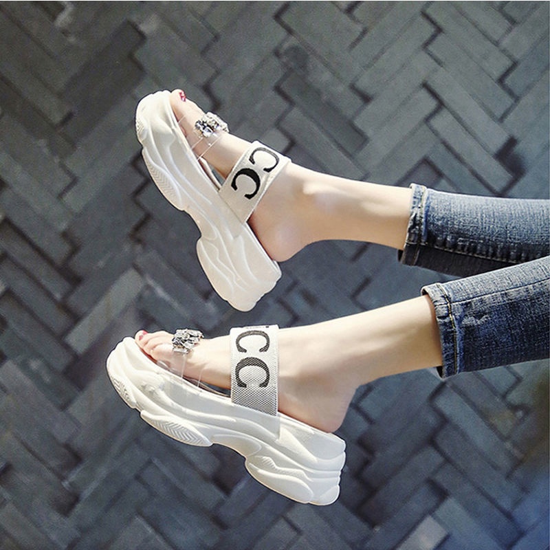 Dép Sandal Đế Dày Thời Trang Đi Biển Mùa Hè 2021 Phong Cách Mới Cho Nữ