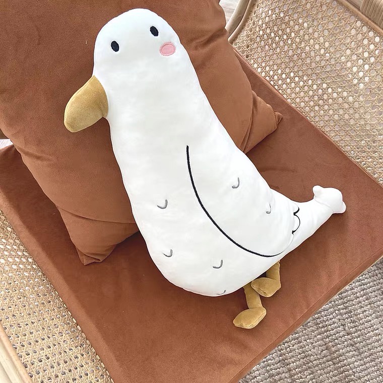 Gấu bông hình gấu nâu và vịt mỏ vàng cực mềm mại, trang trí phòng cho bé yêu - Gọn Decor