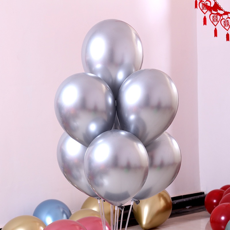 Set bóng trang trí phòng cưới tông trắng bạc sang trọng