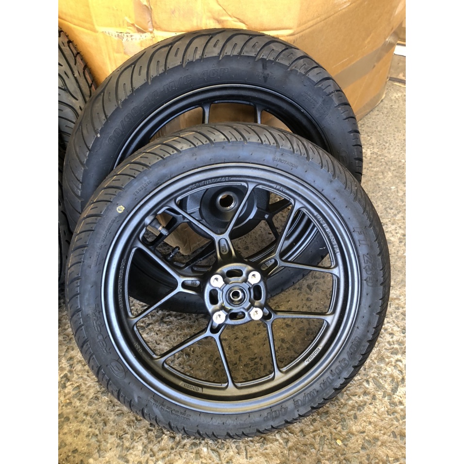 Cặp mâm vario 125 tháo xe luôn vỏ 99%