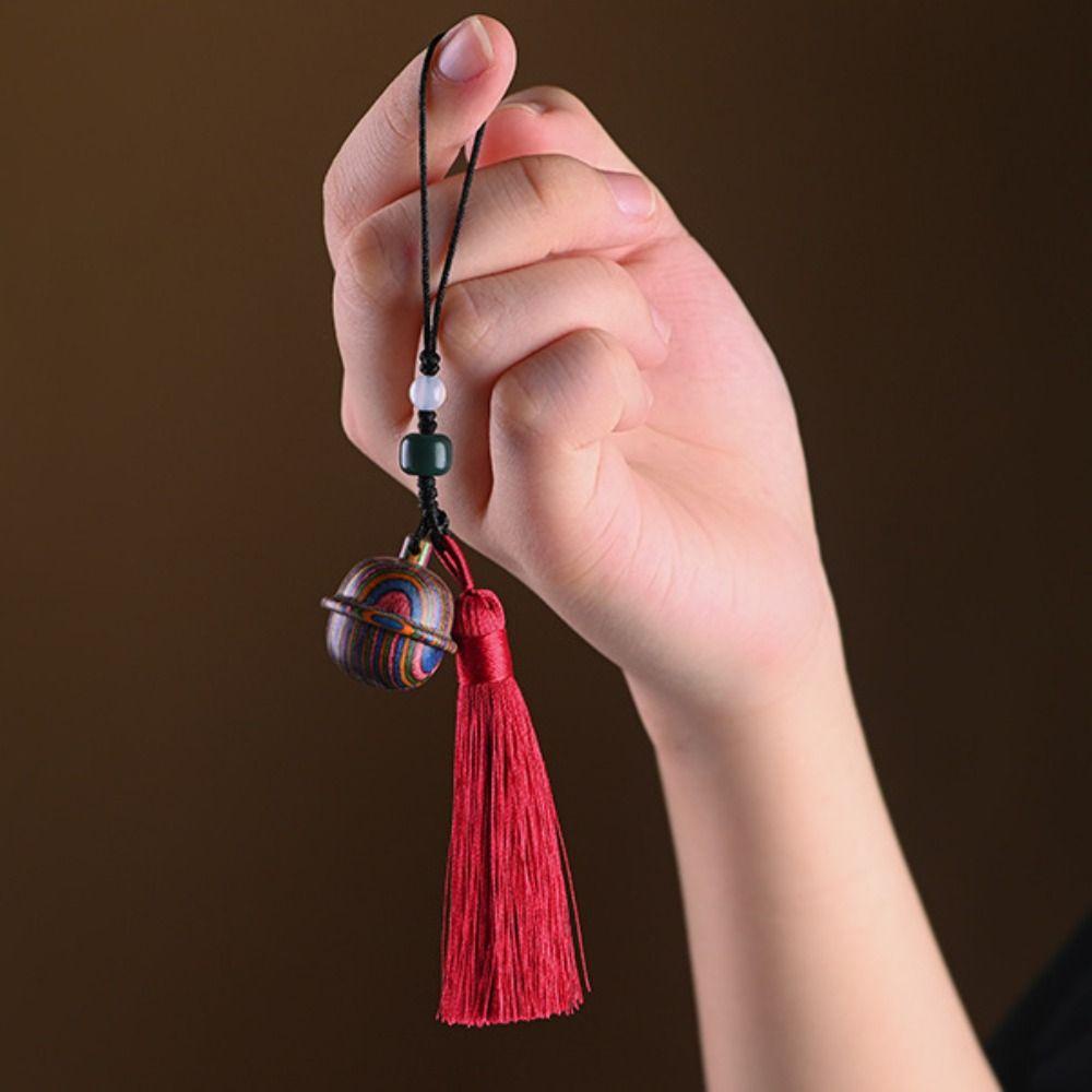 Móc Khóa Hình Quả Bóng May Mắn Bằng Gỗ Đàn Hương Dễ Thương
