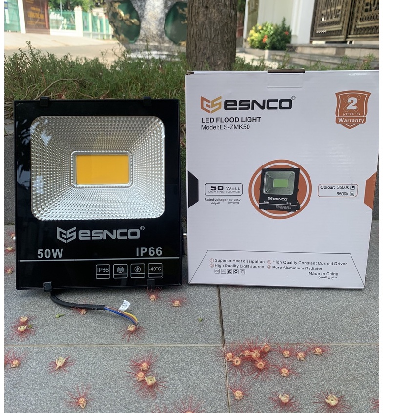 Đèn LED pha ngoài trời ESNCO LED COB 50W ip66, ánh sáng trắng 6000k, ánh sáng vàng 3000k