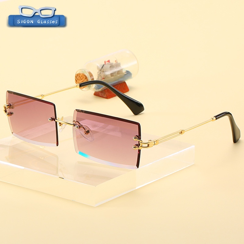 Kính Mát Gọng Vuông Nhỏ Thời Trang