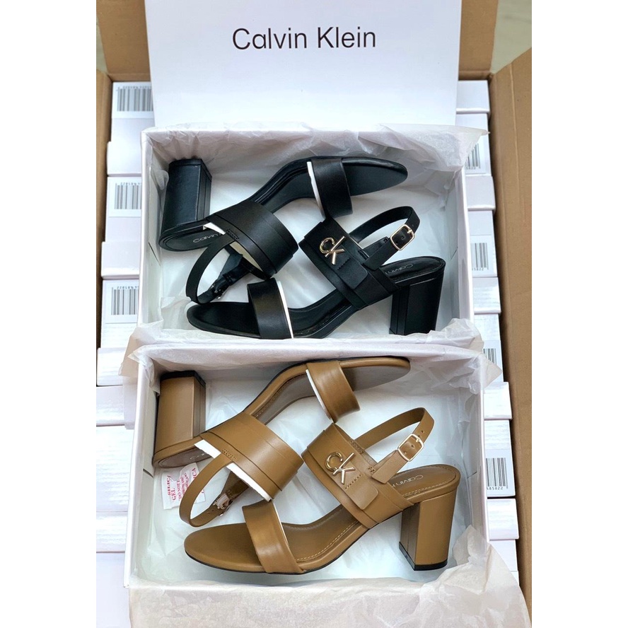 Sandal C.K quai ngang đính logo, gót trụ 7cm