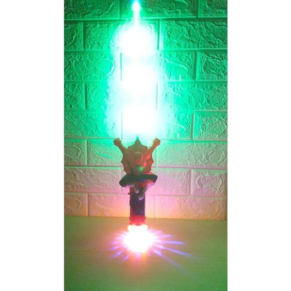 Đồ Chơi Kiếm Ánh Sáng Siêu Nhân Có Đèn Vui Nhộn Cho Bé