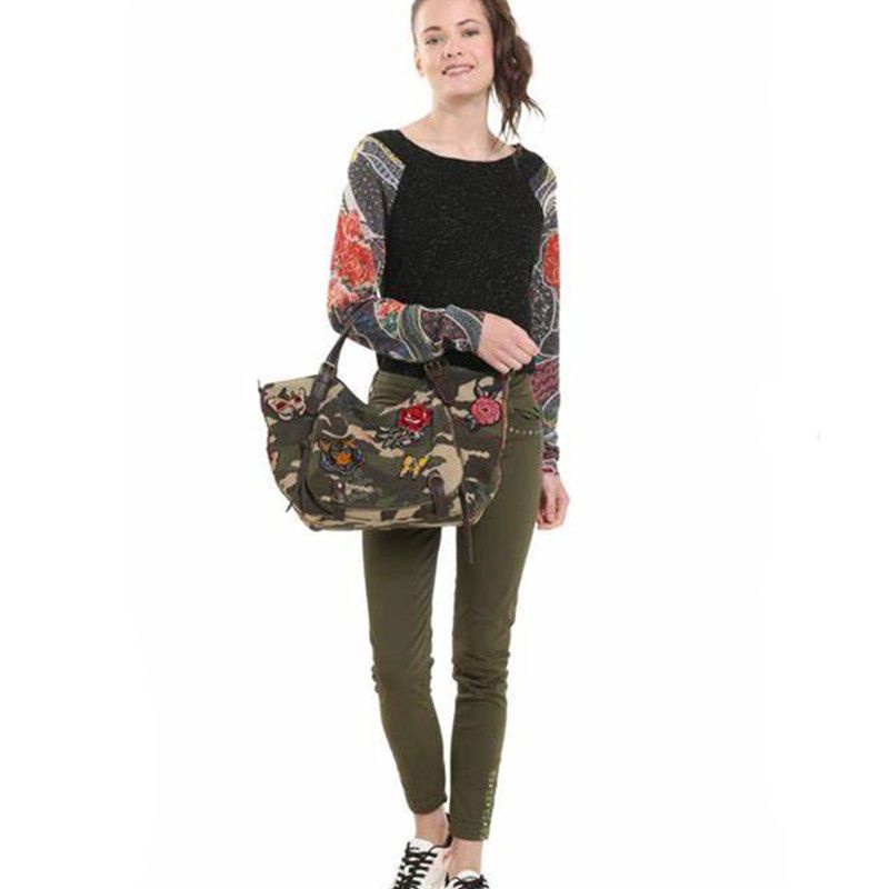 Túi Xách Đeo Vai Sức Chứa Lớn Mẫu 2023 Thời Trang Cho Nữ