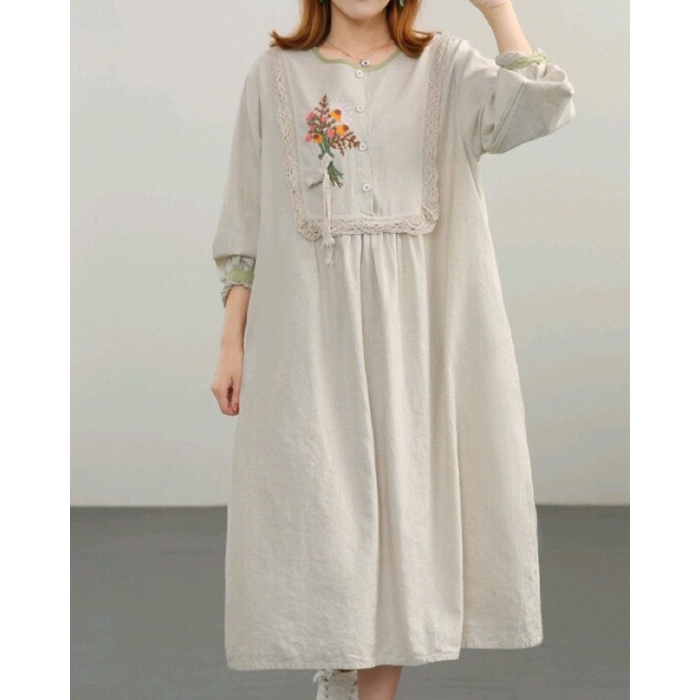 Váy NICOLE thêu hoa ngực