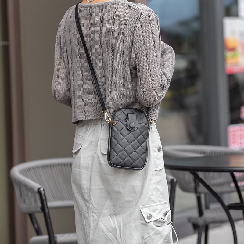 Túi Xách Đựng Điện Thoại Hai Lớp Dáng Vuông Nhỏ Thêu Họa Tiết Kim Cương Phong Cách Mới 2022 Cho Nữ